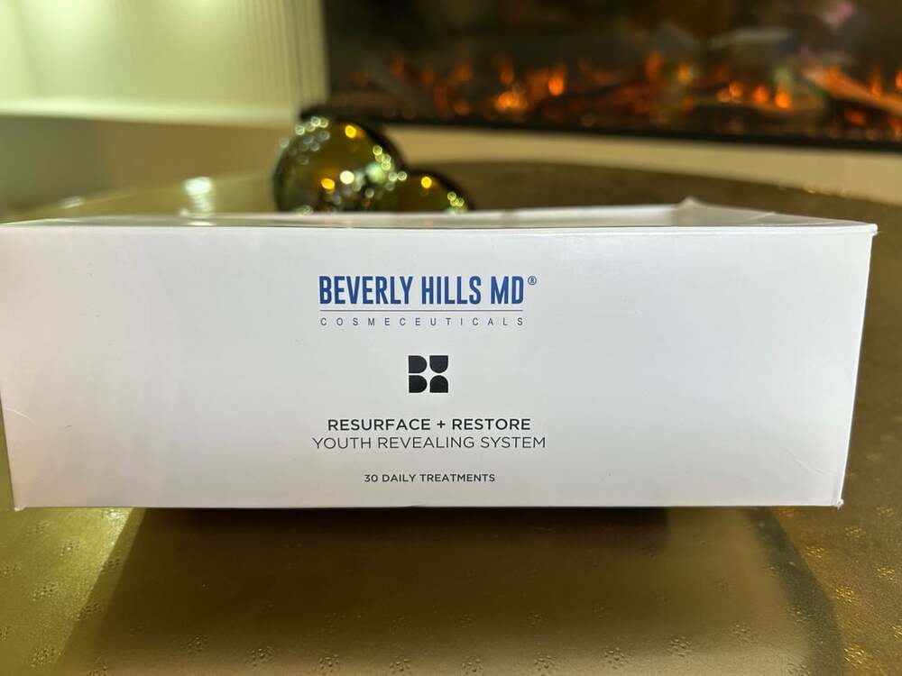 Beverly Hills MD Resurface + Restore Youth Revealing System 30 Treatments
